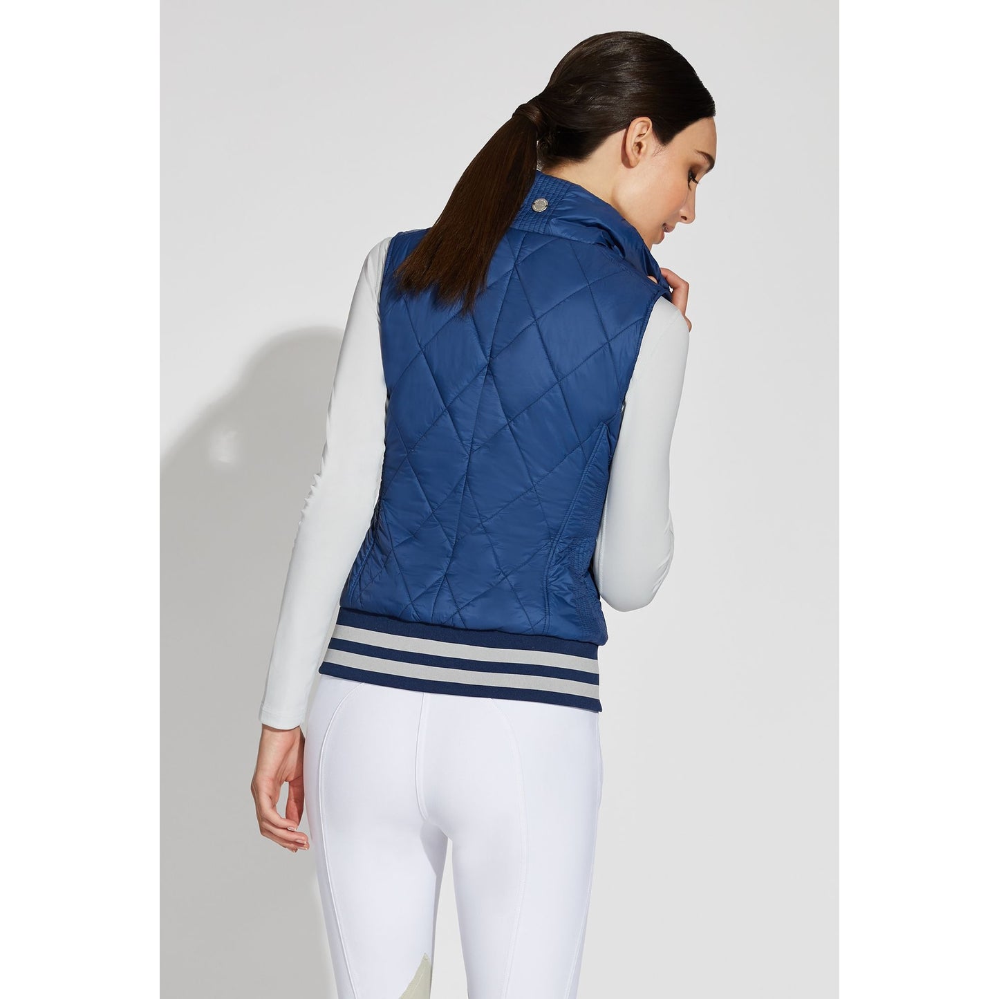 4-246135-b.jpg