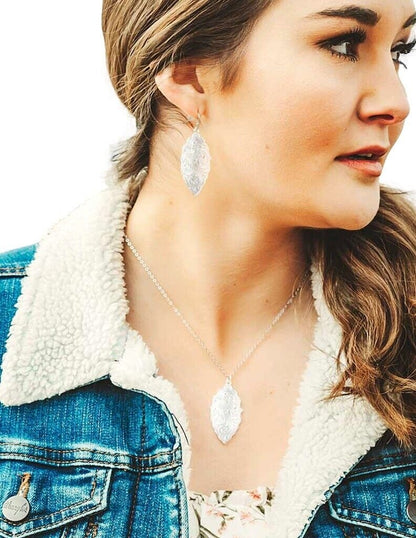 Montana Silversmiths Best Reflection Mirror Necklace