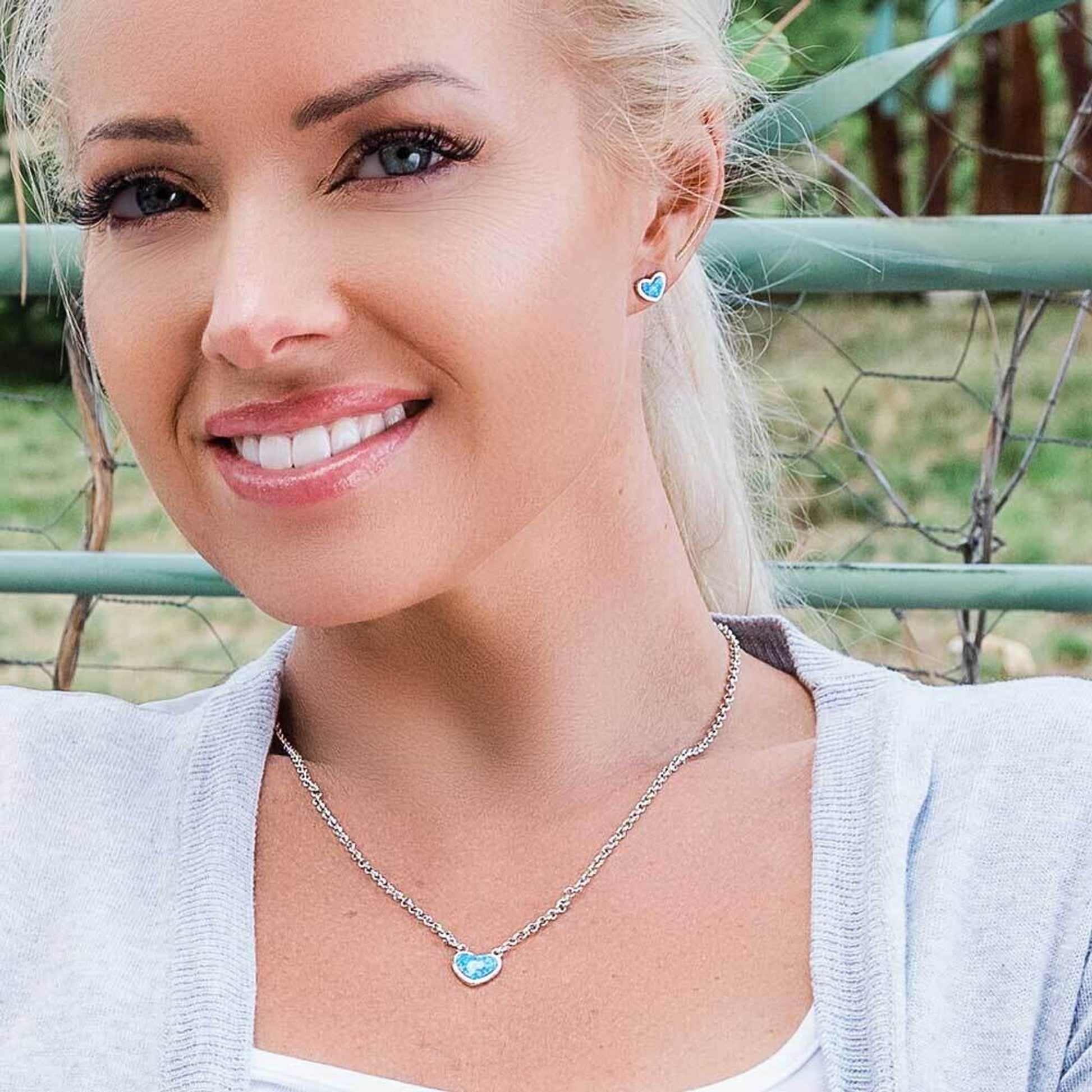 Montana Silversmiths Hidden Lake Glacial Pools Heart Necklace