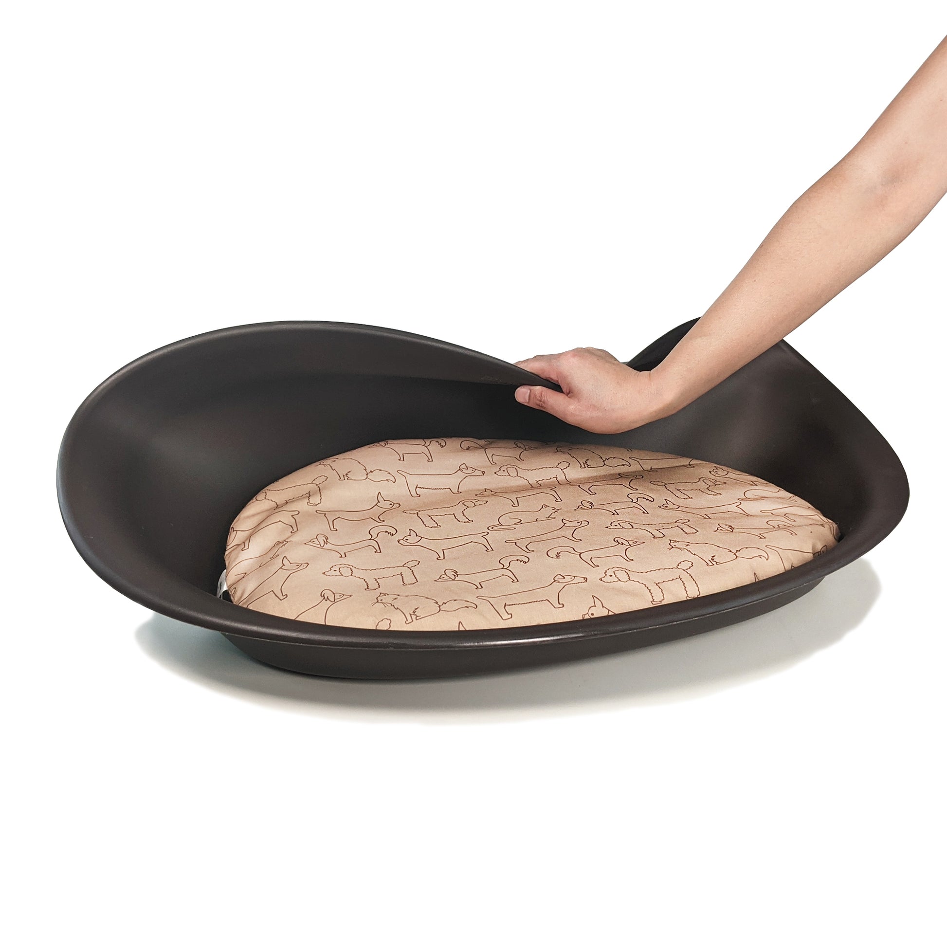 Richell Oval Plastic Pet Bed