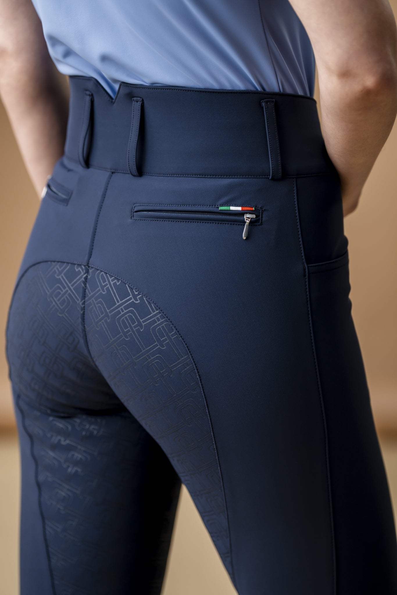AA Allora Full Seat High Rise Breech