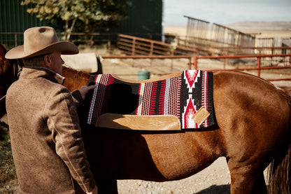 Impact Gel Sweet Treat Contour Cut with Felt Saddle Pad