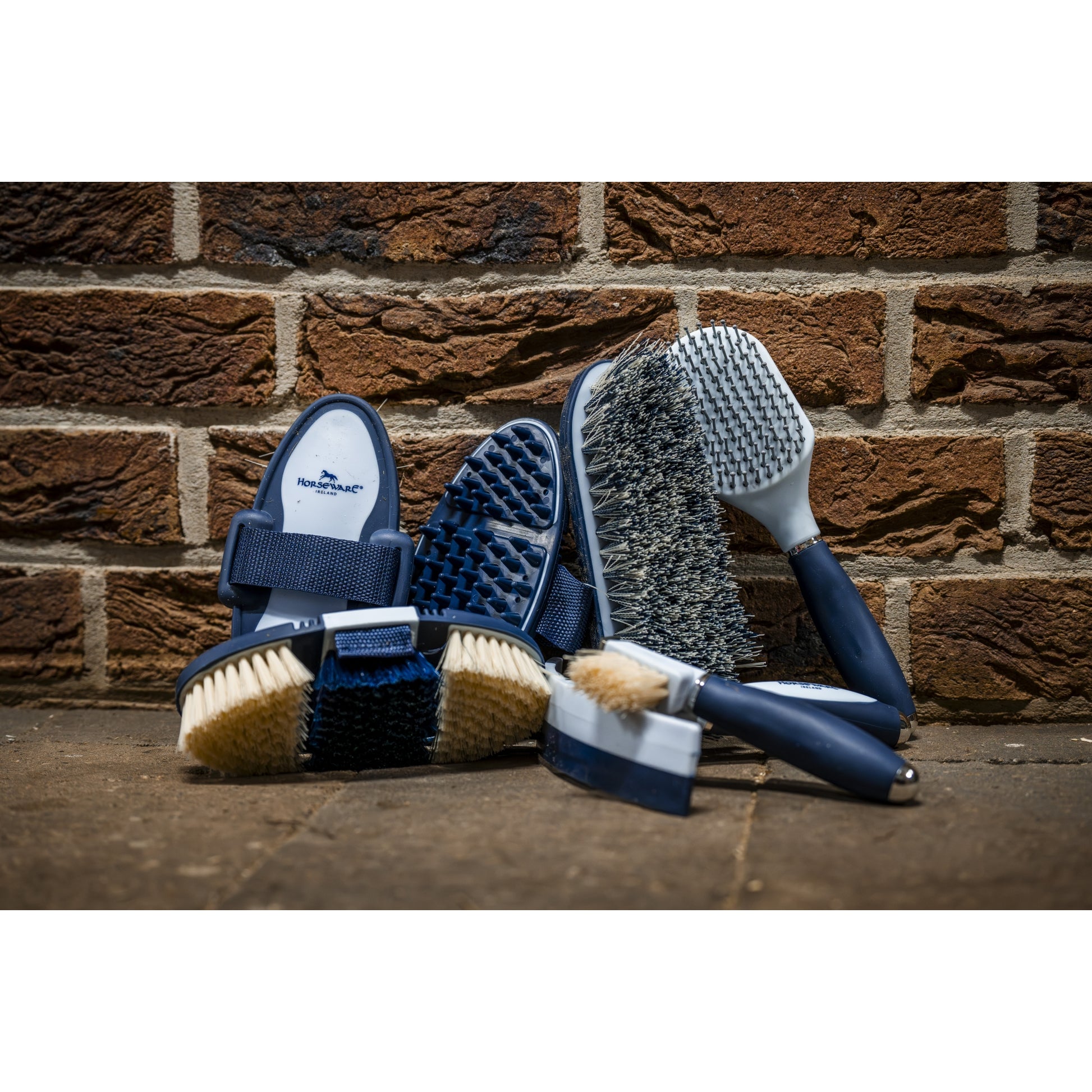 Horseware Newmarket Grooming Brush Set