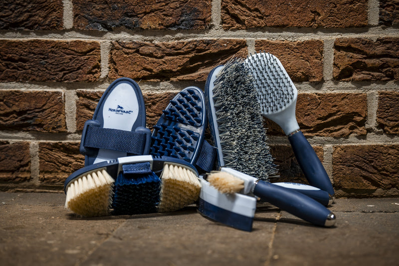 Horseware Newmarket Grooming Brush Set
