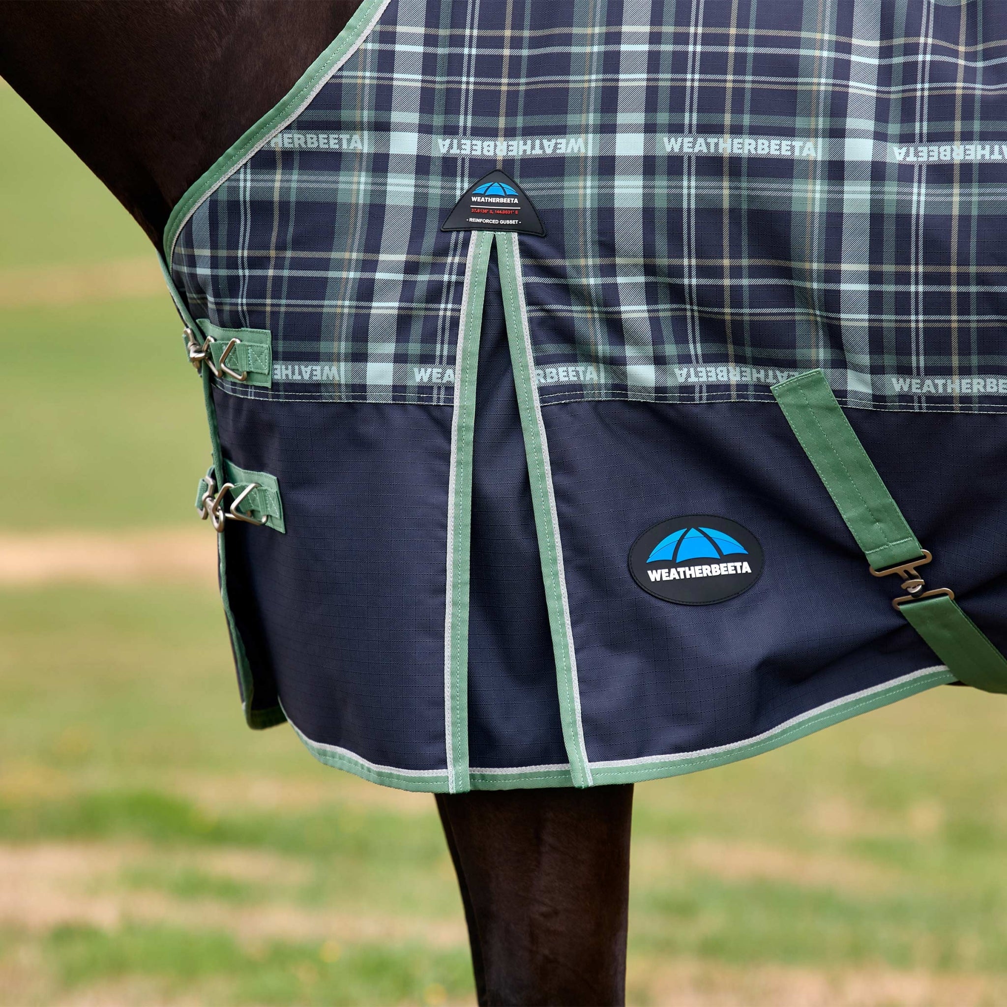 Weatherbeeta Comfitec Limted Edition Plaid Print Turnout 220g