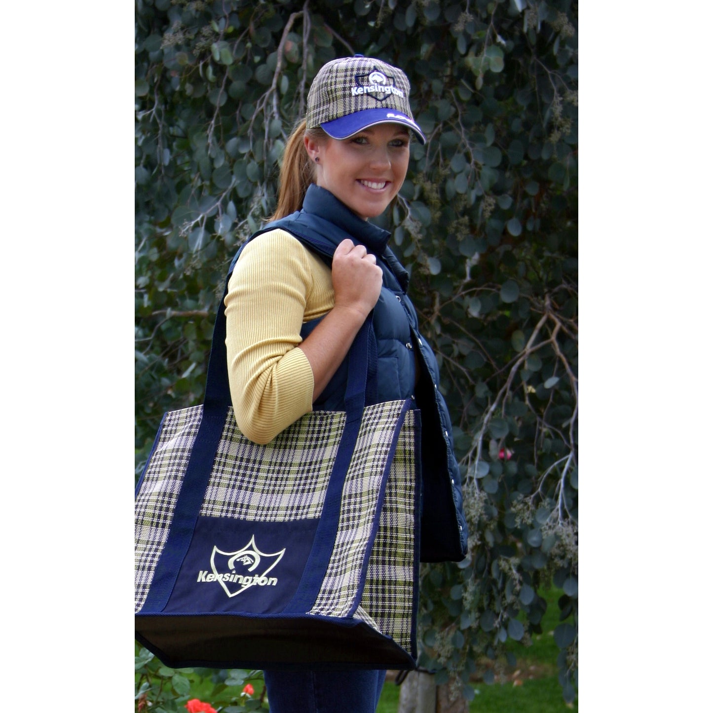 5-447197englishnavyplaid.jpg