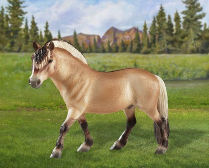 Breyer Traditional Series GVF Sjokolade