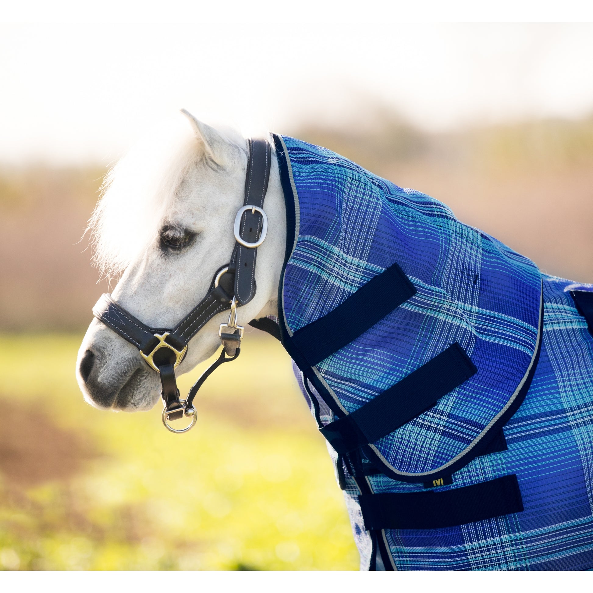 Kensington Mini Protective Neck Cover