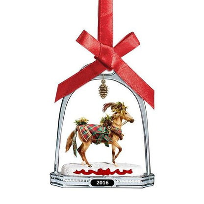 KV-breyer-ornament_990027.jpg