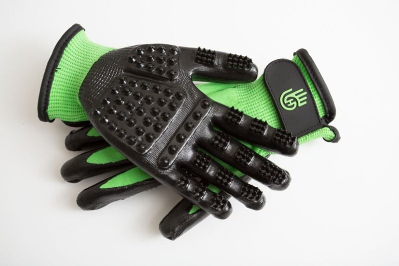 HandsOn Grooming Gloves