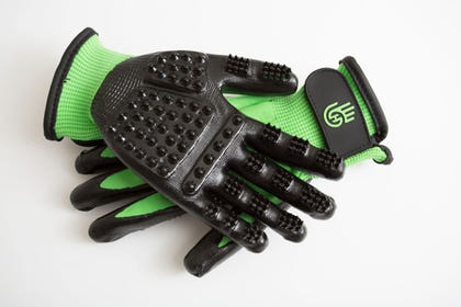 HandsOn Grooming Gloves