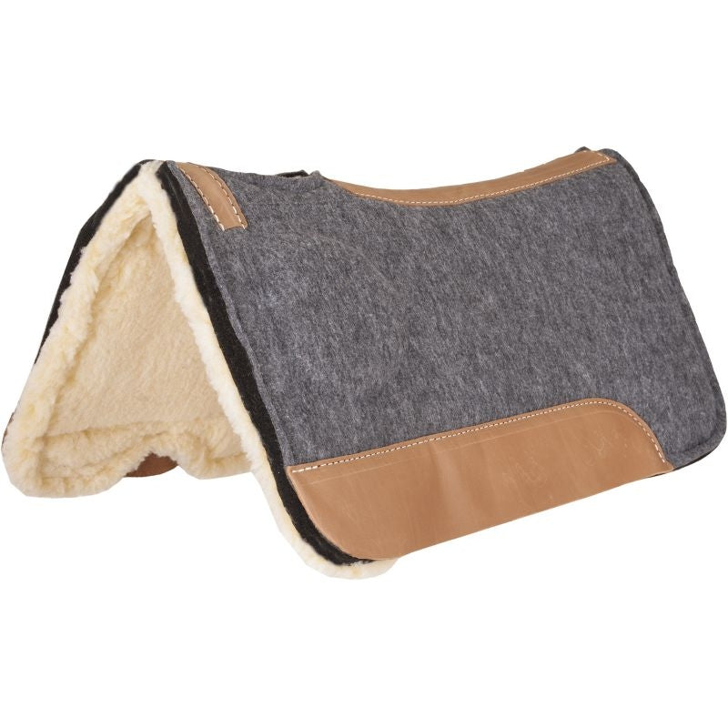 Mustang Correct-Fit with Fleece Bottom Pad
