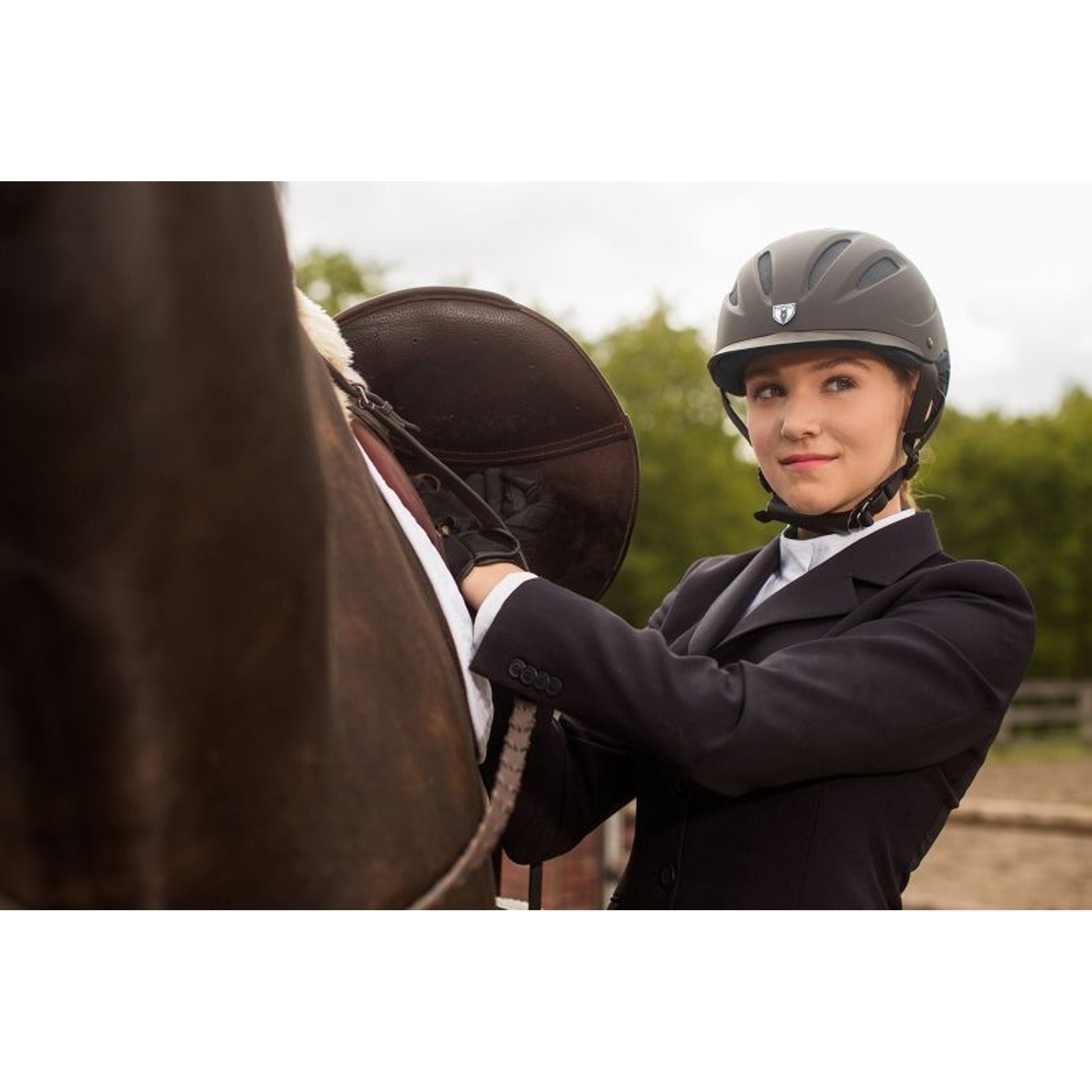 Tipperary Sportage Hybrid Helmet