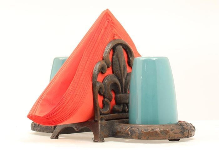 Western Moments Monarch Salt And Pepper Set