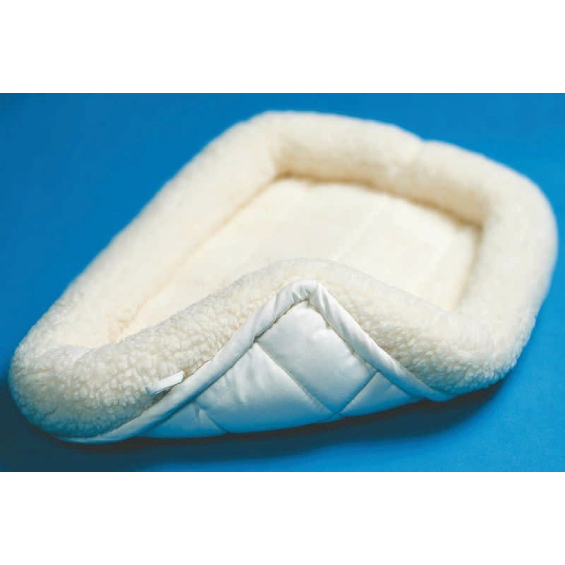 Midwest Quiet Time Fleece Pet Bed