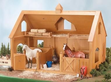 Breyer Deluxe Wood Barn with Cupola