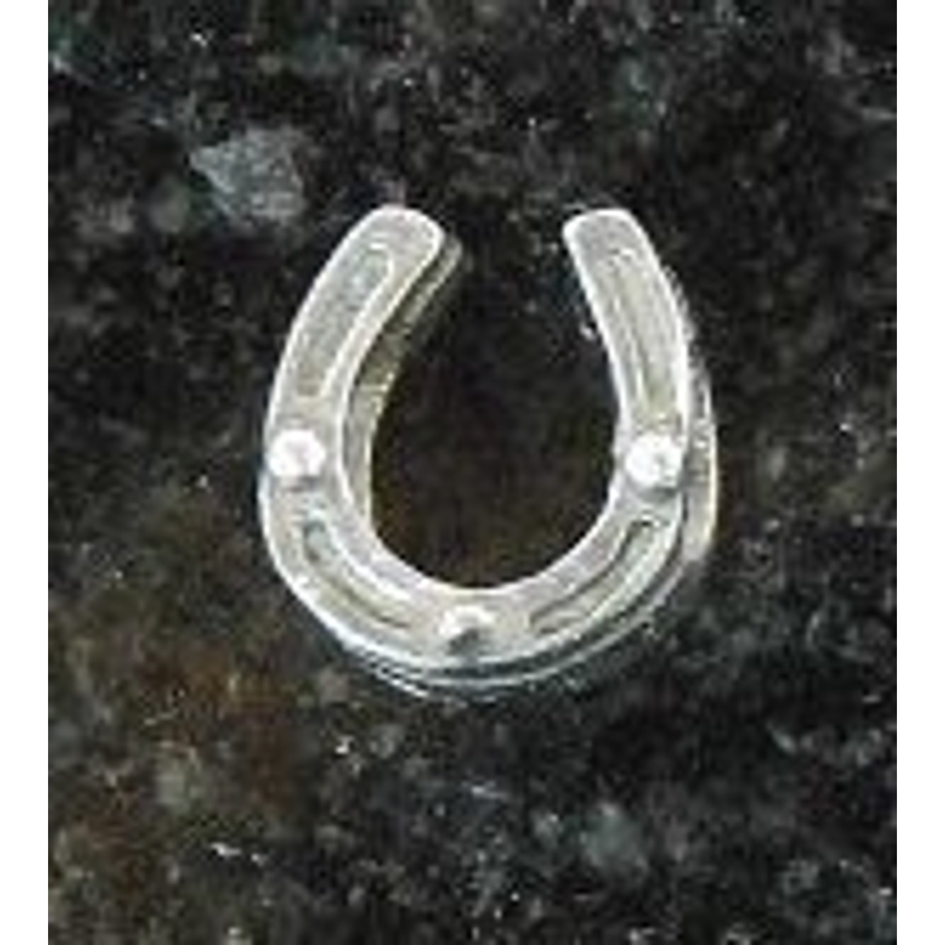 Joppa Horseshoe Bead