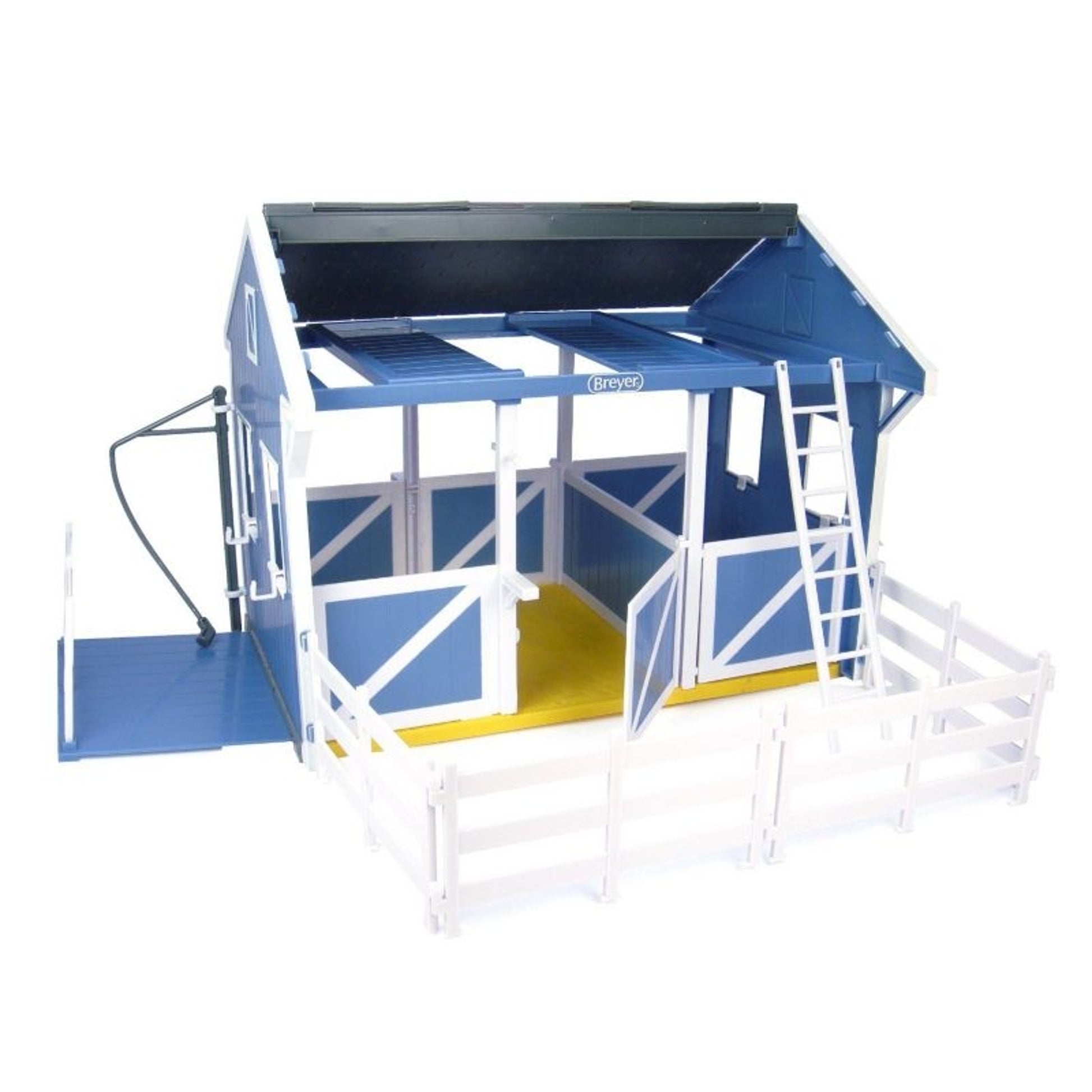 Breyer Classic Stable 16x3x12.5