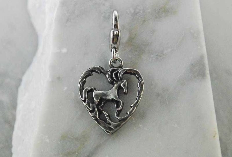 Barbary Horse In HeartAntique Silver Finish