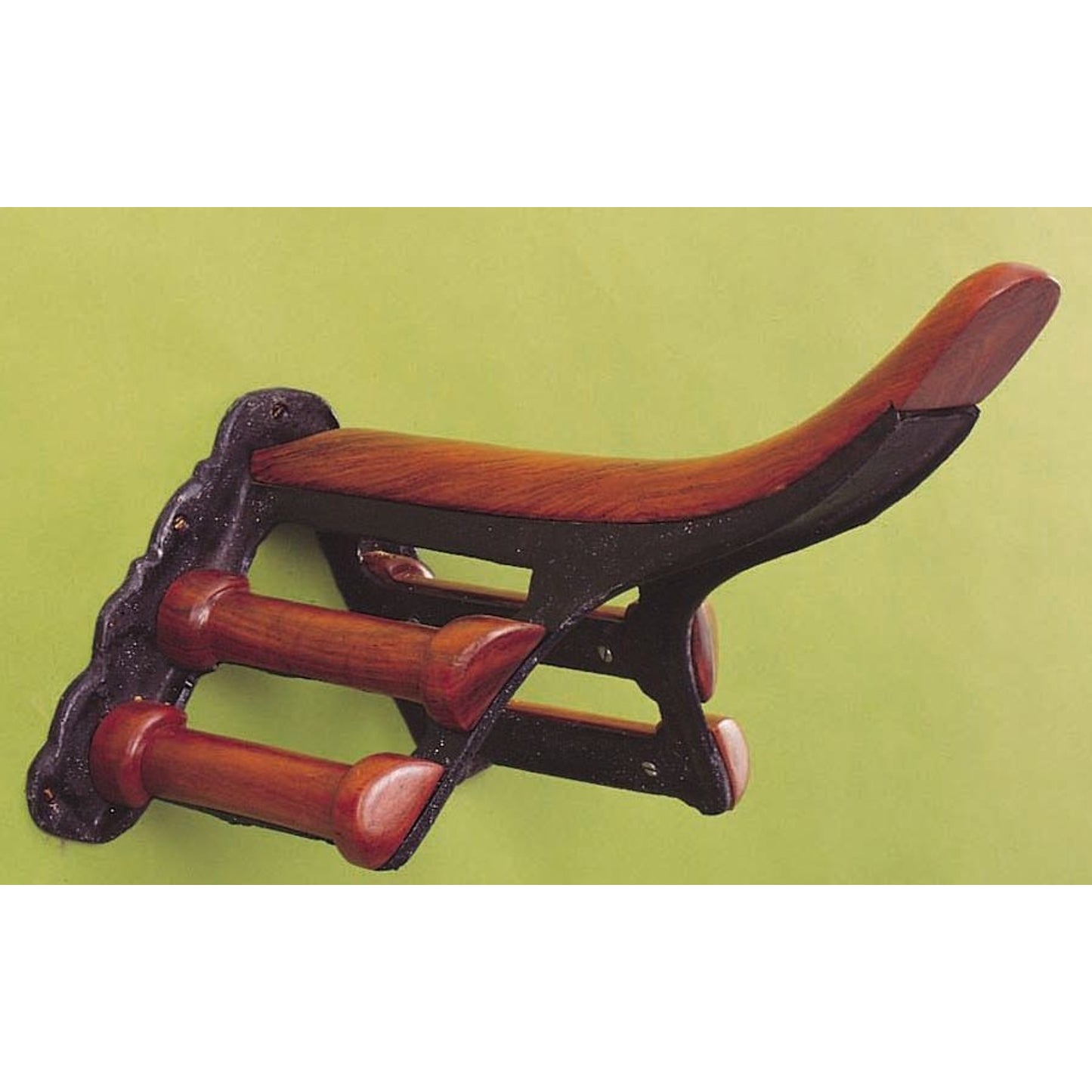 hf00020r-castironwoodsaddlerack.jpg